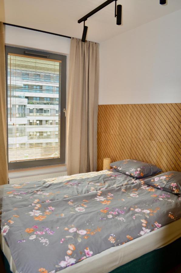 Plac Unii Gold Apartment Gdynia Exterior foto